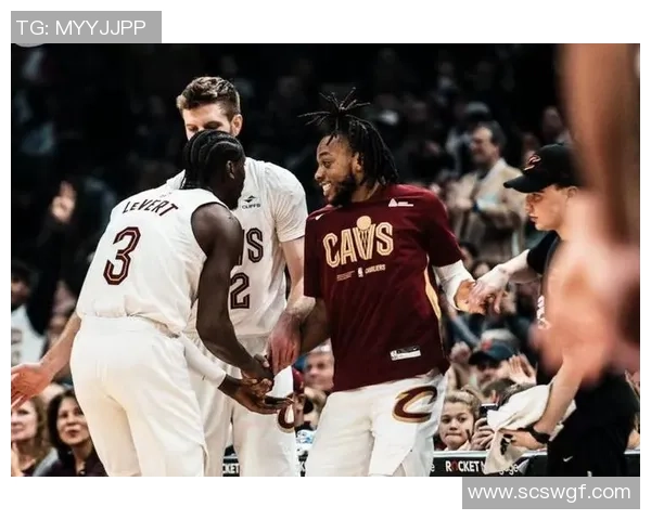 2016年季后赛骑士与猛龙第二场激战回顾与精彩瞬间分析